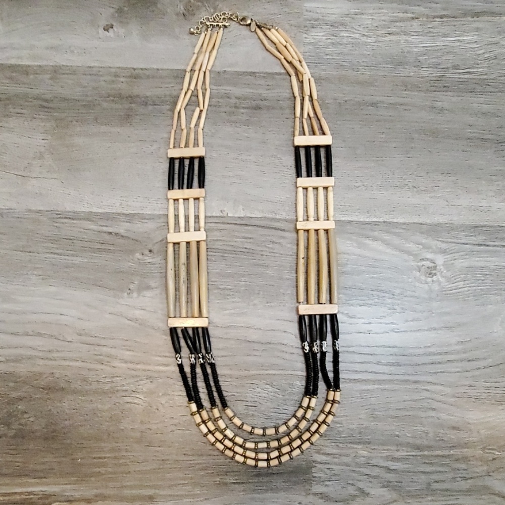 Black and Tan beaded necklace